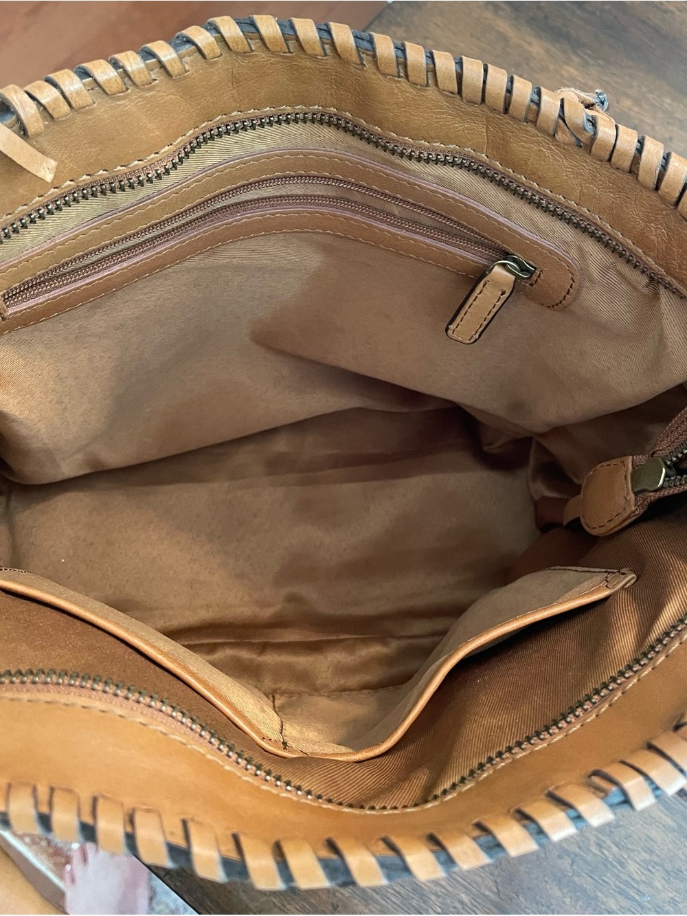 Woven Tan Genuine Leather Bag - Picture 3 of 3